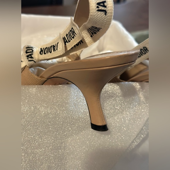 DIOR KITTEN HEELS - Picture 5 of 11